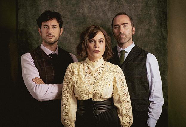 La compañía La Kimera Teatro llega al Teatro Isabel la Católica con ‘Firmado, Colette’