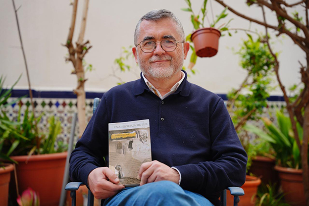 Francisco Cañabate Reche regresa a la narrativa tras cinco años con ‘Una historia de luz’