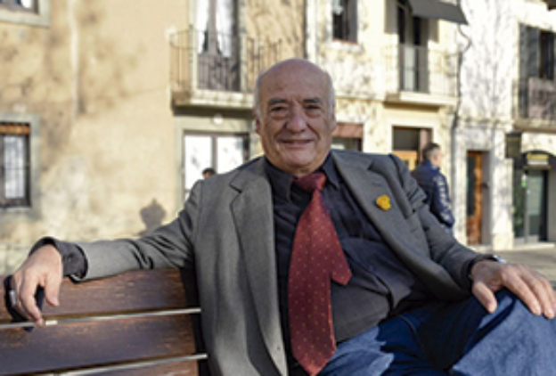 Dionisio Giménez Plaza publica ‘Aplícate el cuento’