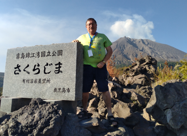 Juan Franco: «Pinceladas asiáticas. Kagoshima, el volcán activo de Sakurajima»