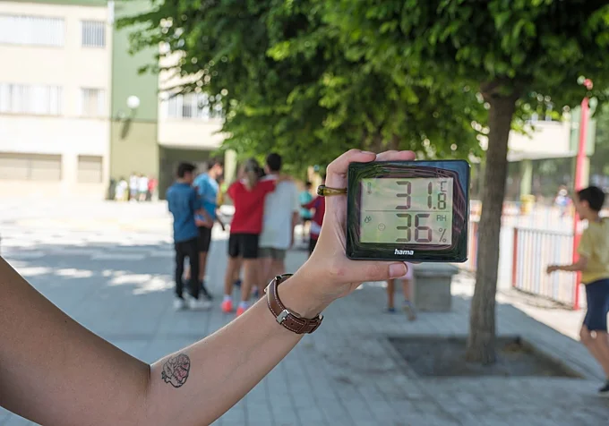 FAMPA Alhambra reclama medidas urgentes frente al calor en las aulas y una planificación efectiva para proteger al alumnado